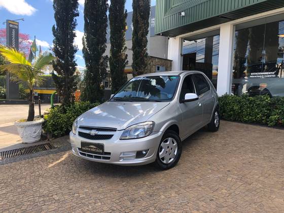 CHEVROLET CELTA 1.0 MPFI LT 8V FLEX 4P MANUAL CHEVROLET CELTA 1.0 MPFI LT 8V FLEX 4P MANUAL
